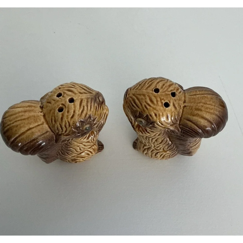 Vintage Googley Eyes Squirrel Brown and Tan Salt and Pepper Shakers